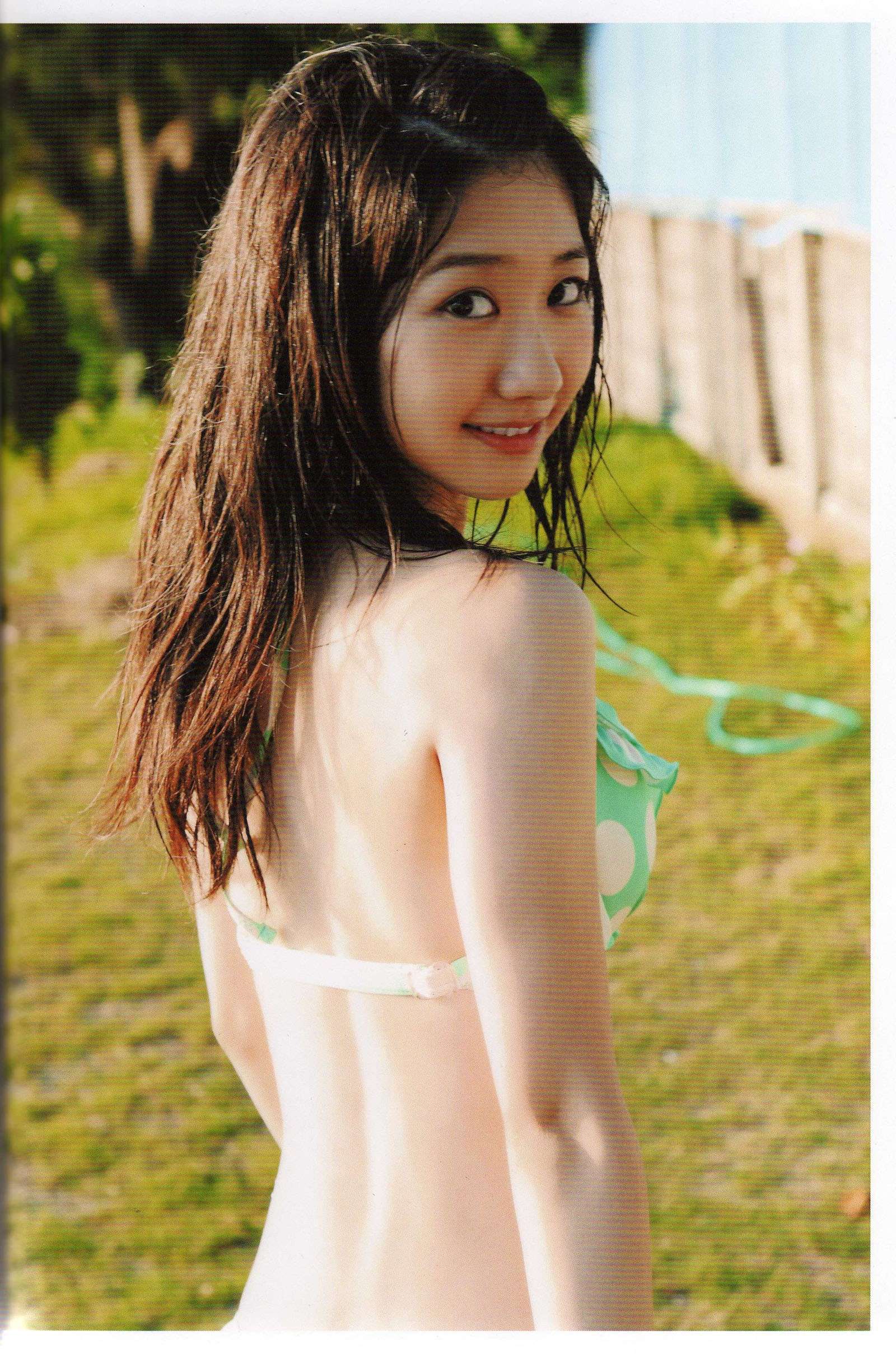 AK48 柏木由紀「以上、柏木由紀でしたっ」写真集